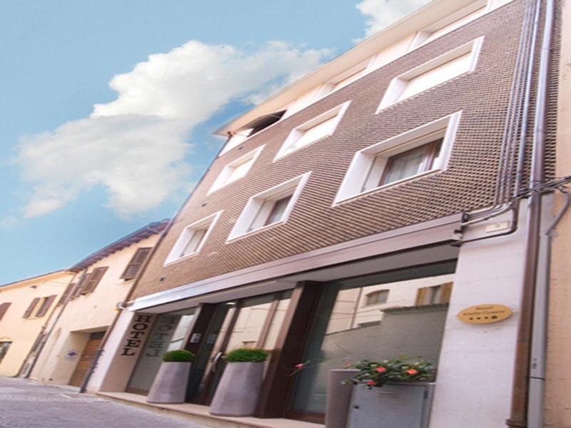Hotel Giulio Cesare Ρίμινι Εξωτερικό φωτογραφία