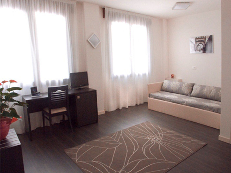Hotel Giulio Cesare Ρίμινι Εξωτερικό φωτογραφία